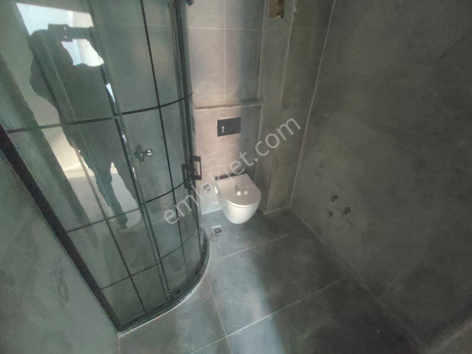 Emlak Dünyasından Altıntepede 3+1 Dubleks Daire - Görsel 15