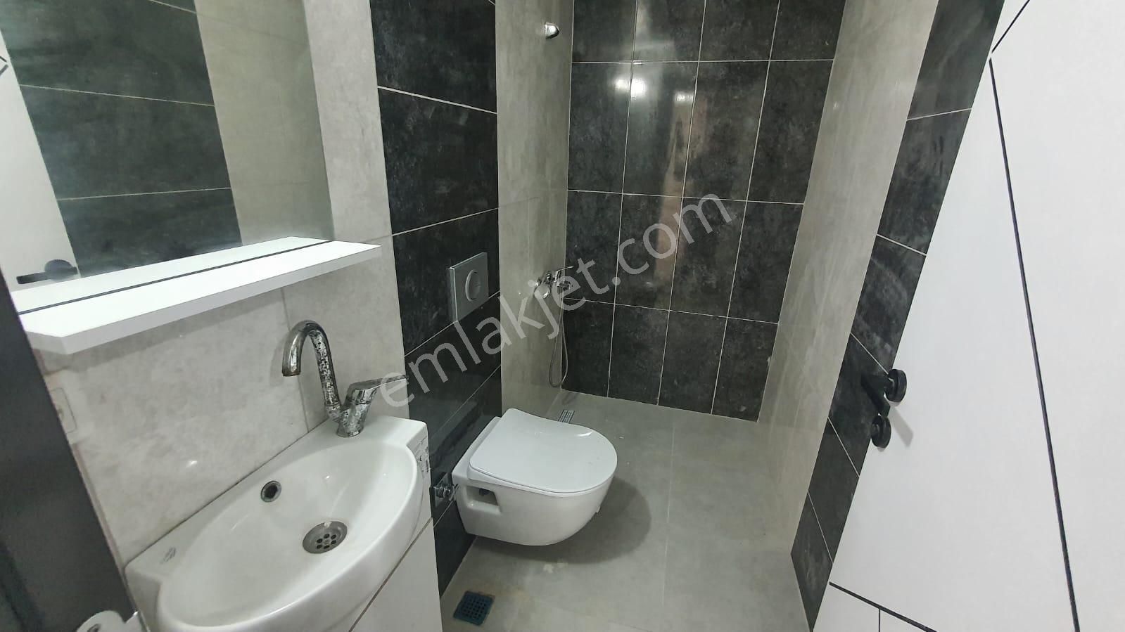 Şehir Merkezi'nde Satılık 3+1 Ofis - Görsel 14