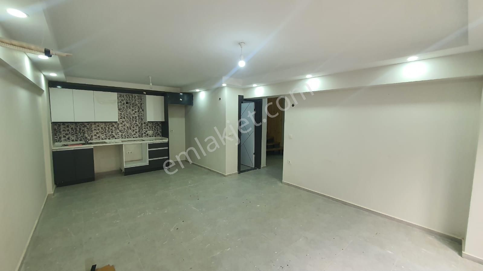 Şehir Merkezi'nde Satılık 3+1 Ofis - Görsel 4