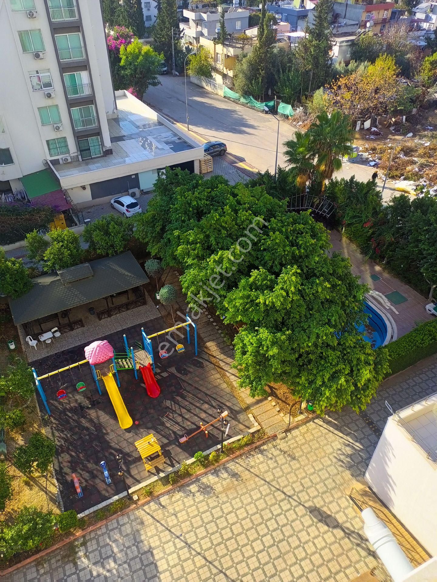 Gürselpaşa'da Havuzlu Site İçerisinde - Görsel 21