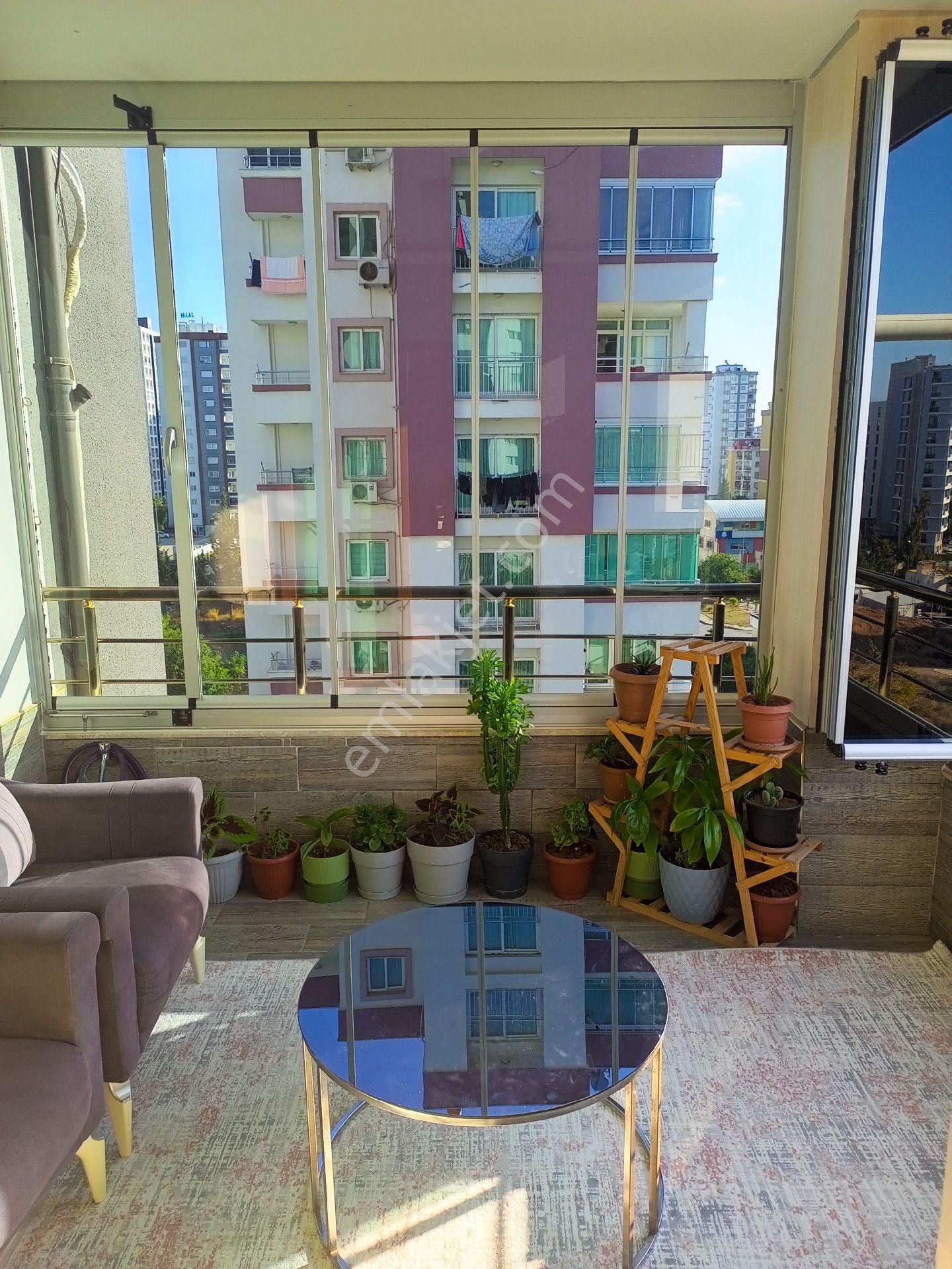 Gürselpaşa'da Havuzlu Site İçerisinde - Görsel 13