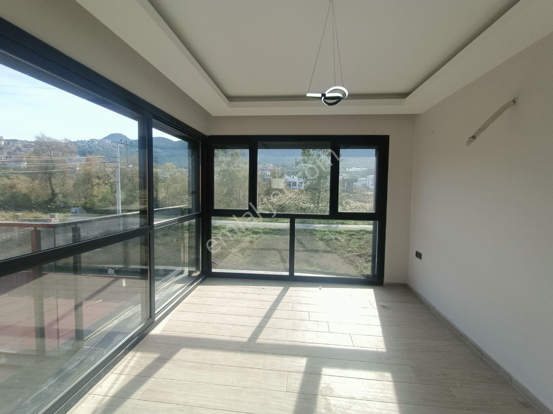 Kuşadası Güzelçamlı 4+1 Villa Satılık - Görsel 16