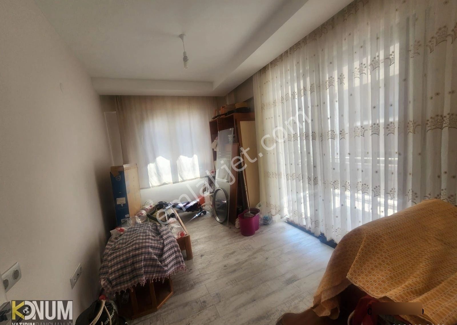 Yenişafak Satılık 220 M2 4+1 Ara Kat Daire İyi Konumda - Görsel 5