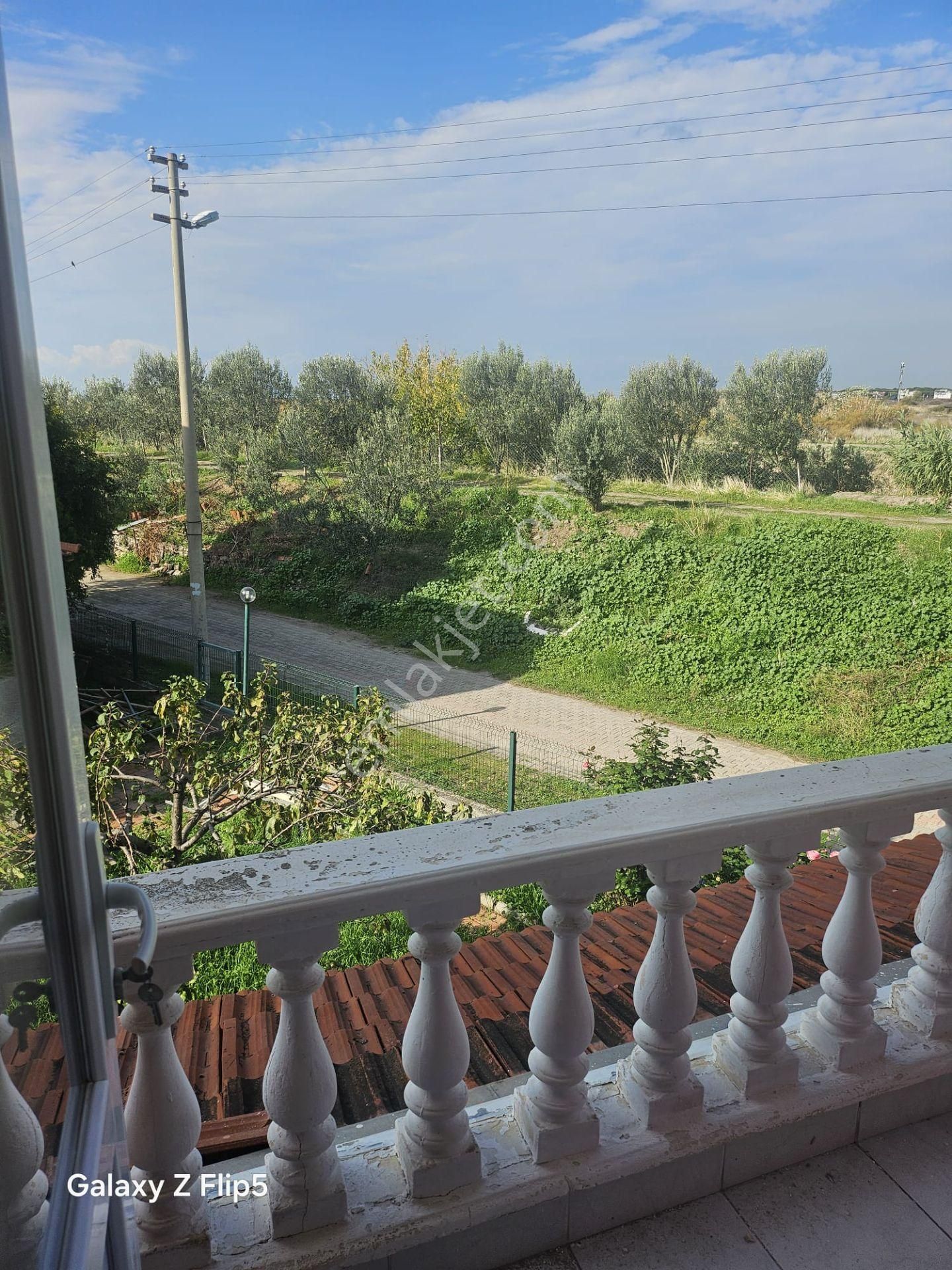 Uğur Mumcu Caddesi Denize 250 Mt Fırsat Villamız - Görsel 11