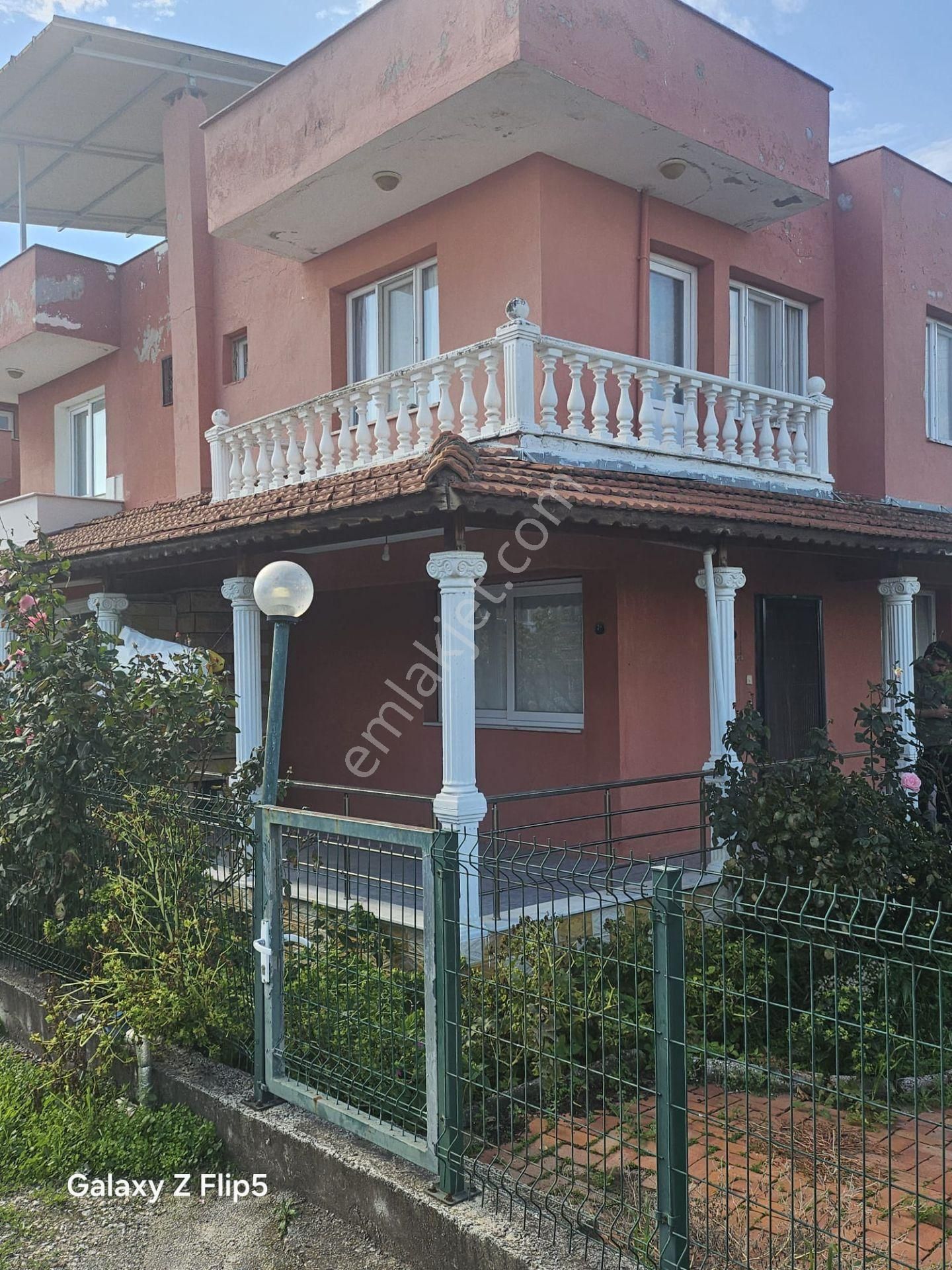 Uğur Mumcu Caddesi Denize 250 Mt Fırsat Villamız - Görsel 17