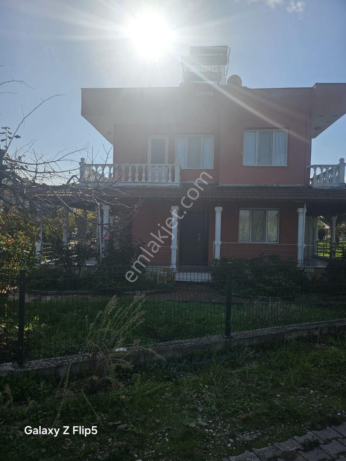 Uğur Mumcu Caddesi Denize 250 Mt Fırsat Villamız - Görsel 2