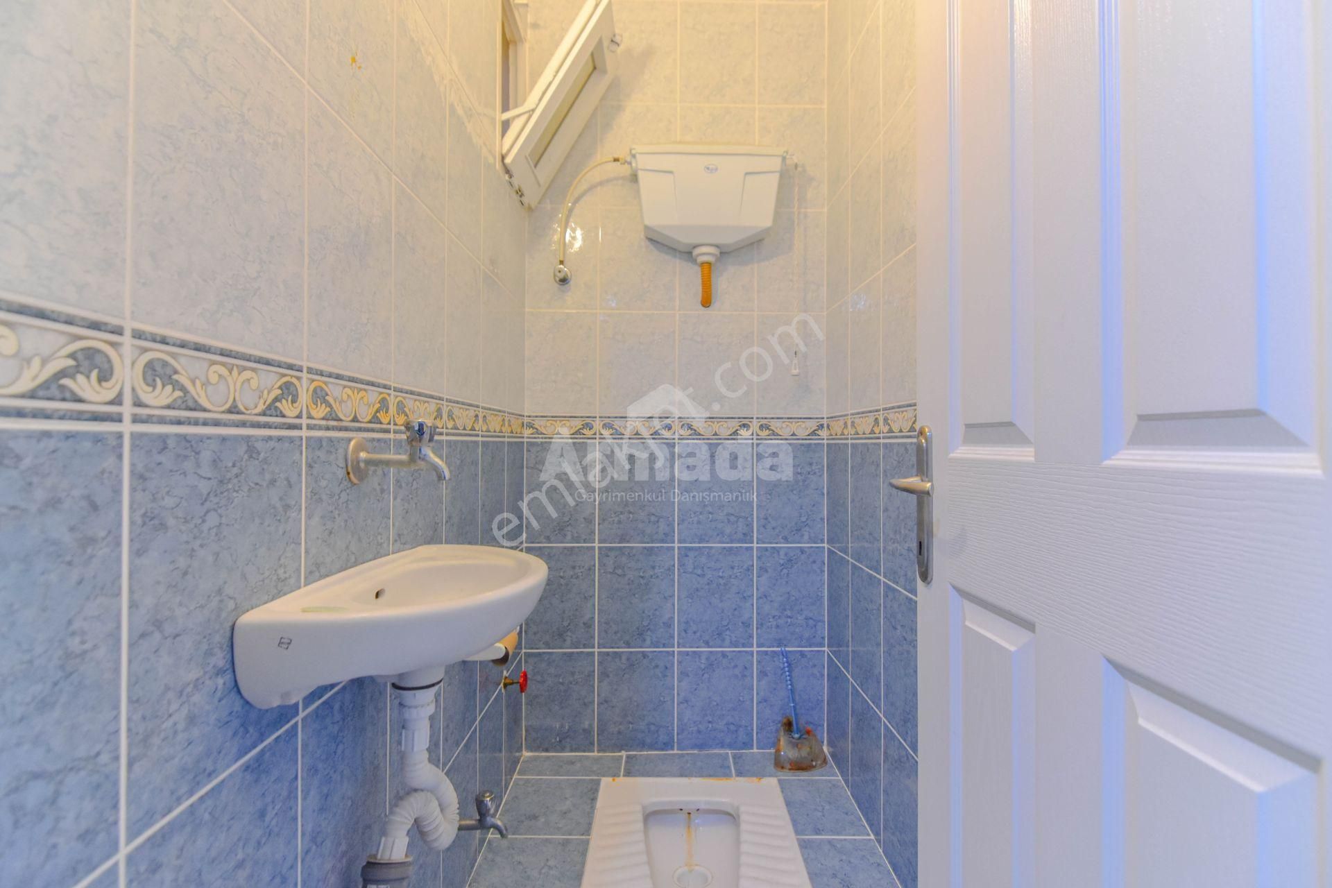 Kuşadası İkiçeşmelik Mahallesi'nde Manzaralı Fırsat 2+1 Daire - Görsel 14