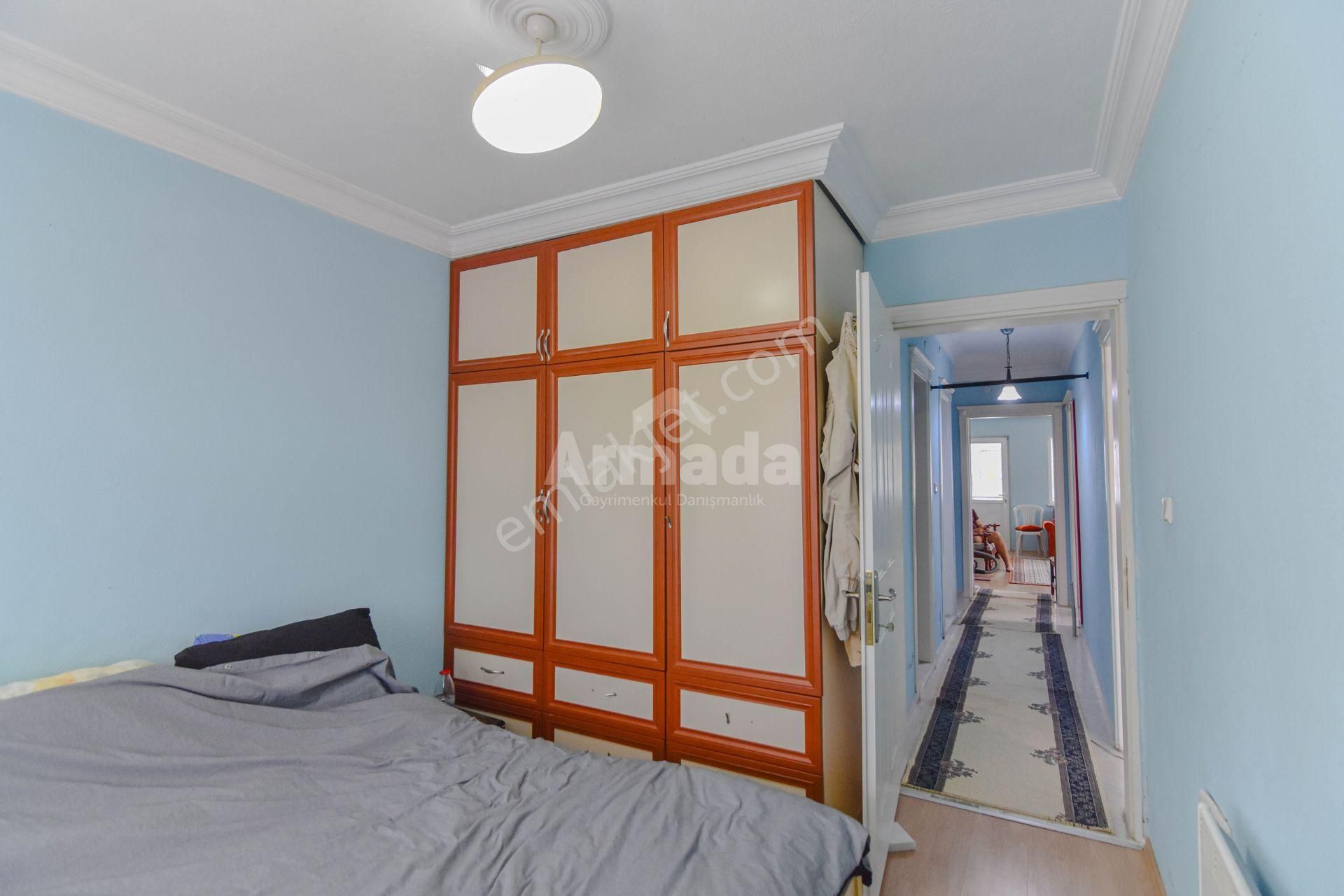 Kuşadası İkiçeşmelik Mahallesi'nde Manzaralı Fırsat 2+1 Daire - Görsel 23