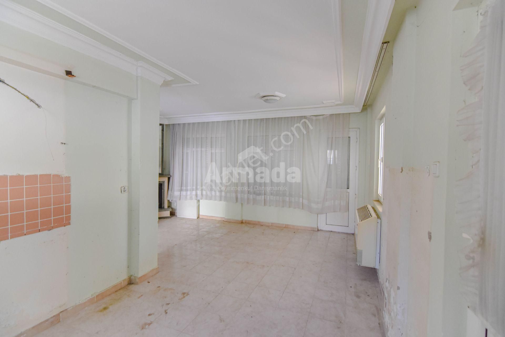 Kuşadası'nda Deniz Manzaralı Satılık 4+1 Müstakil Villa - Görsel 3