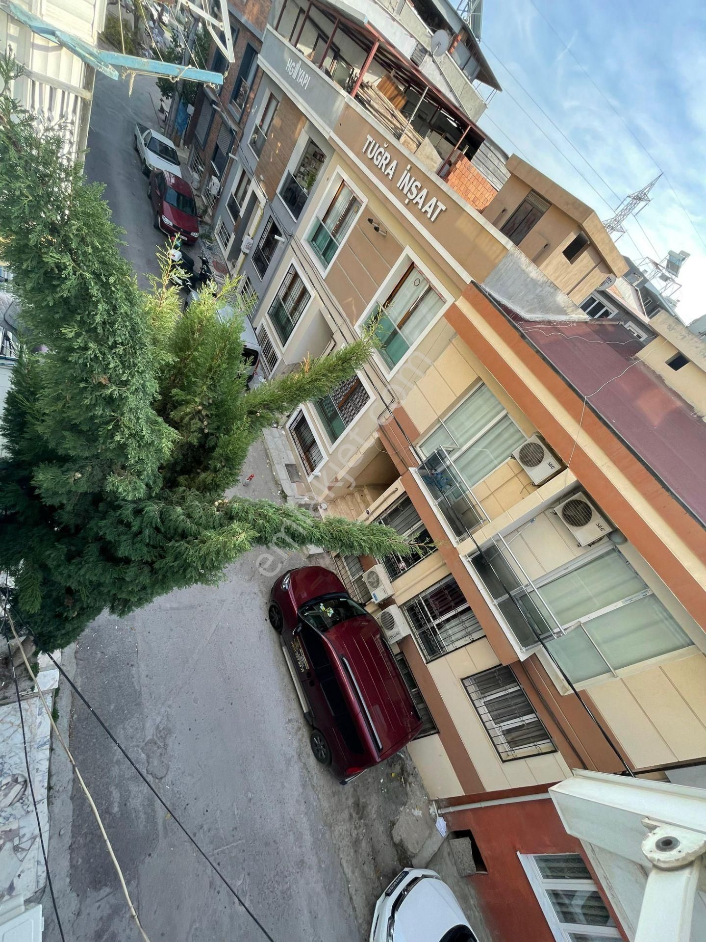 Buca Atatürk Mahallesi'nde Kiralık Daire (3+1) - Görsel 8