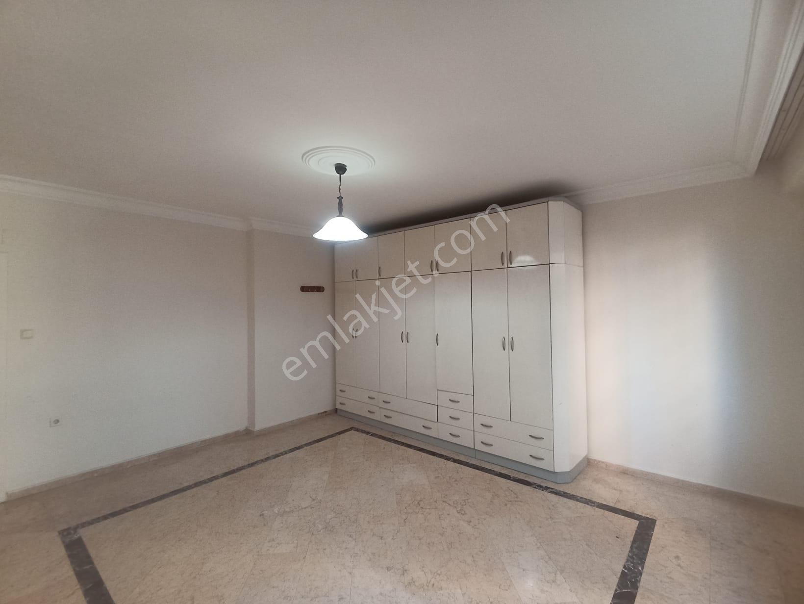 Rw Budur Dan Menderes Mah Liparis 2 Karşısı 4+1 Geniş Daire - Görsel 14