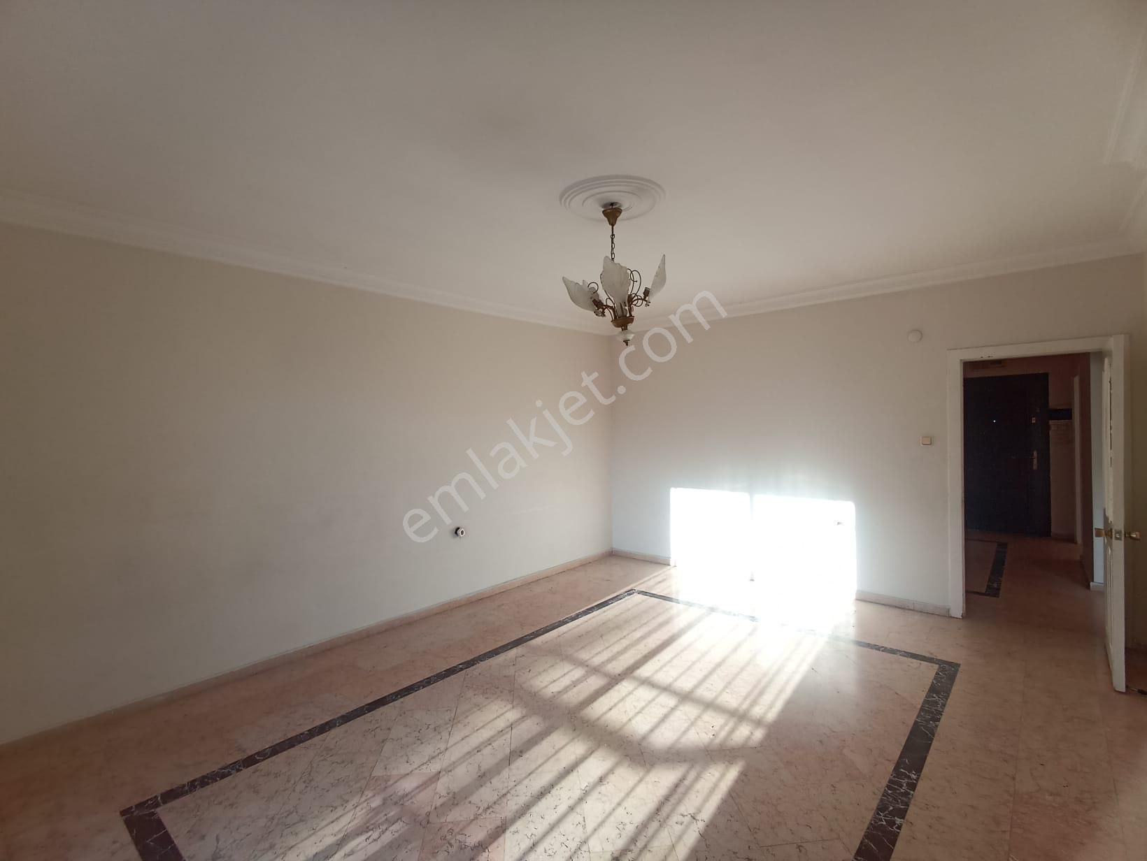 Rw Budur Dan Menderes Mah Liparis 2 Karşısı 4+1 Geniş Daire - Görsel 21