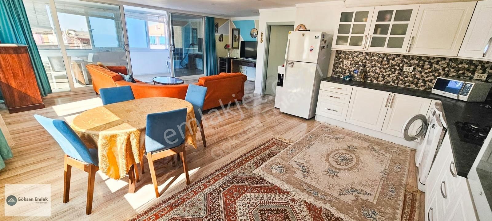 Akbük Limanında Satılık Komple Bina Ev Olarakta Kullanılmaktadır - Görsel 18