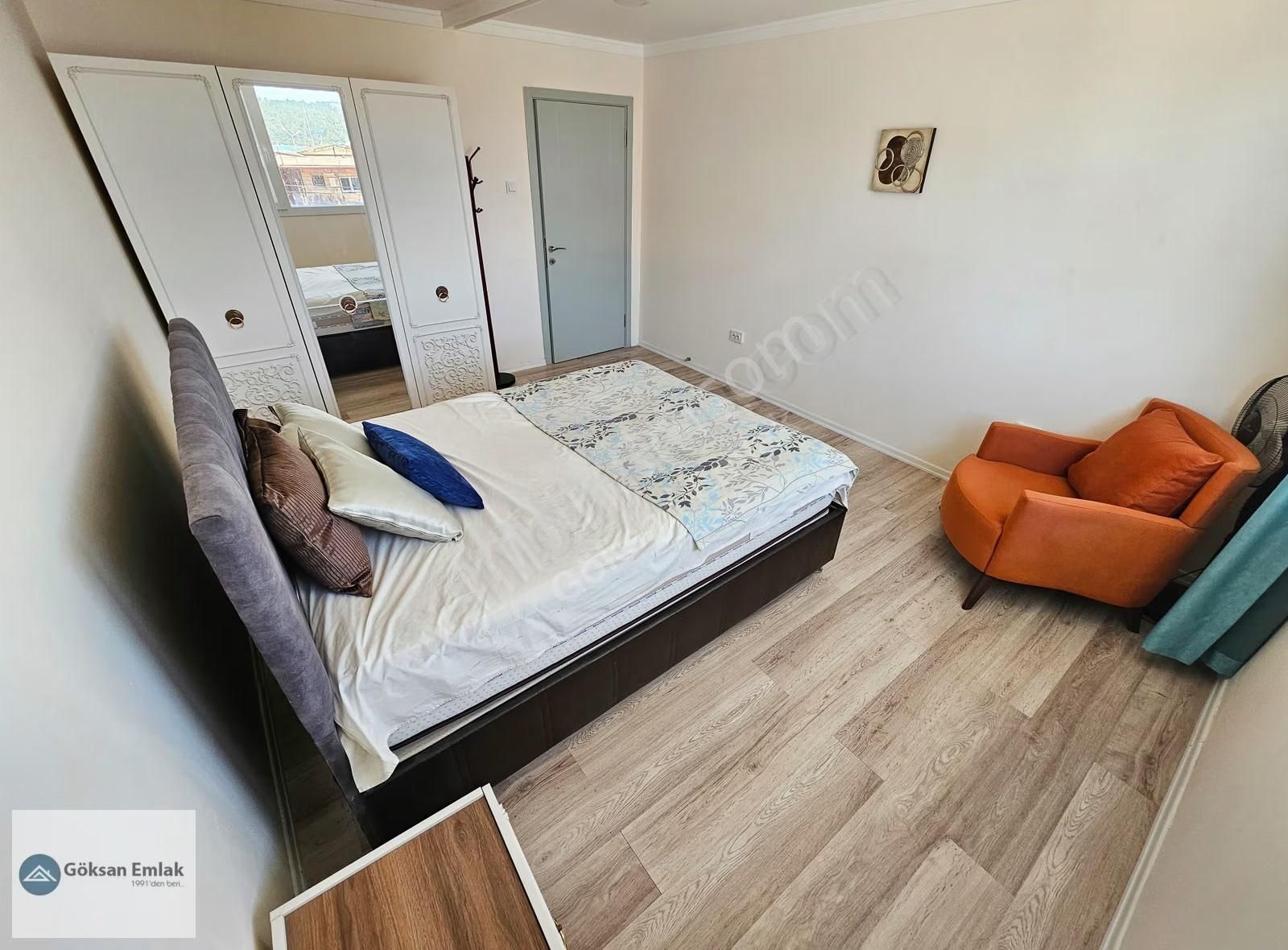 Akbük Limanında Satılık Komple Bina Ev Olarakta Kullanılmaktadır - Görsel 33