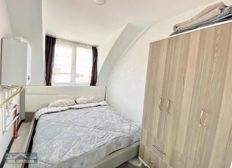 Full Eşyalı Satılık 2+1 Apart 1+1 Fiyatına - Görsel 9