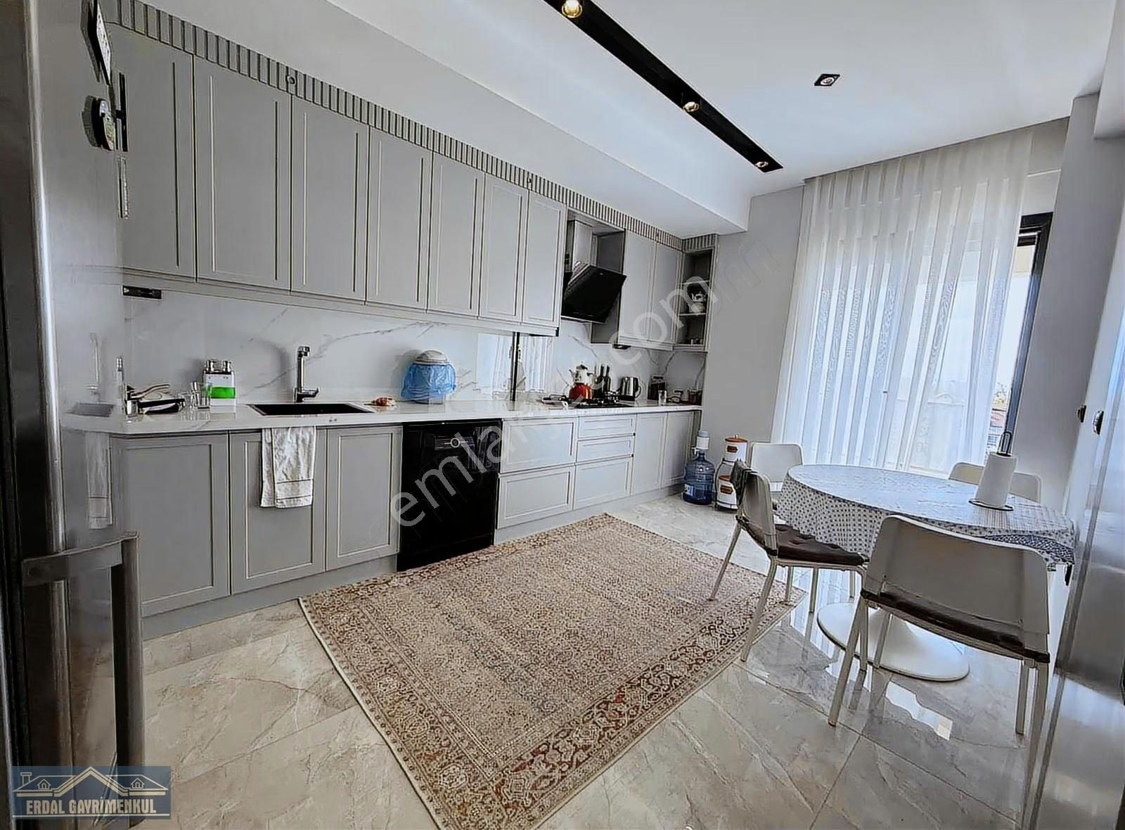 Cinkaya Bulvarında Site İçinde Ultralüx 3+1 Daire - Görsel 30