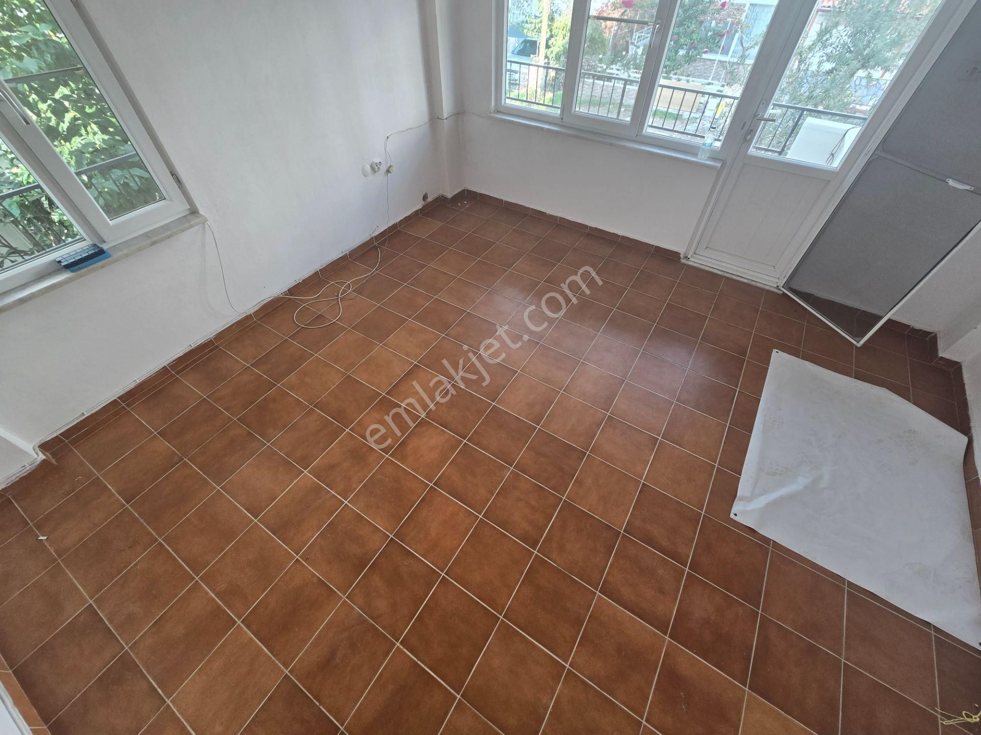 ▄▀▄jet Emlaktan Sarıkız'da Ön Cephe Arakat Denize 150m 2+1 Daire - Görsel 8