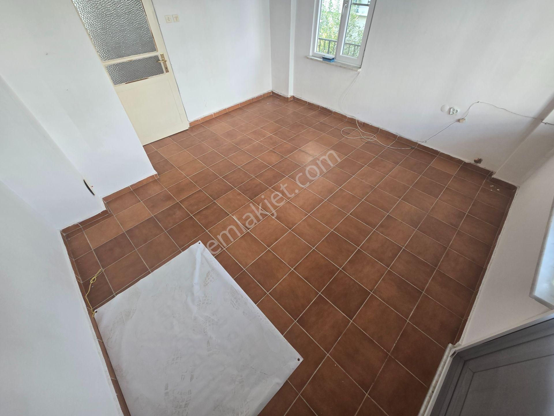 ▄▀▄jet Emlaktan Sarıkız'da Ön Cephe Arakat Denize 150m 2+1 Daire - Görsel 9