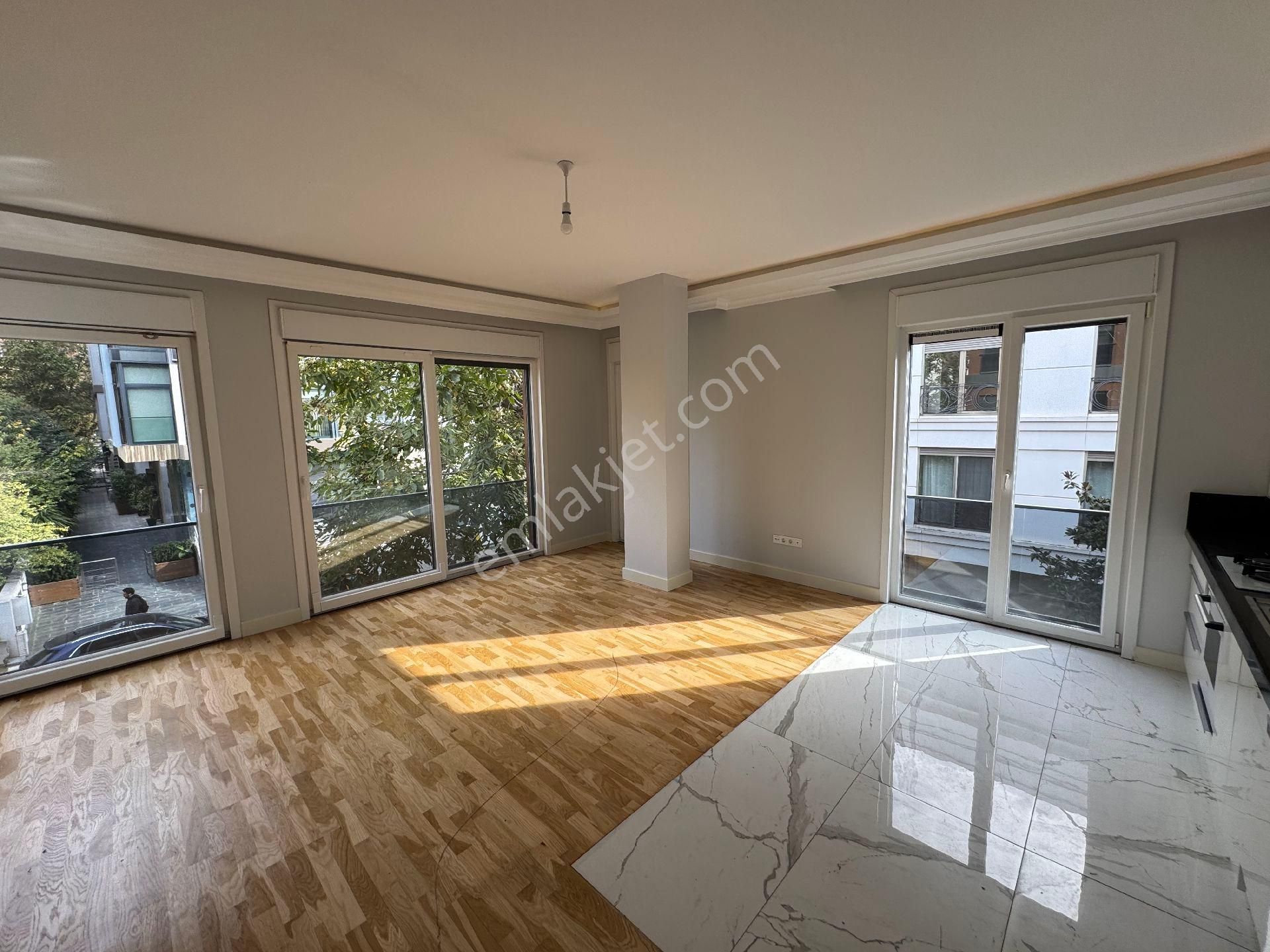 Suadiye Yalı Parselinde Modern 2+1 – Full Donanımlı Prestijli Daire