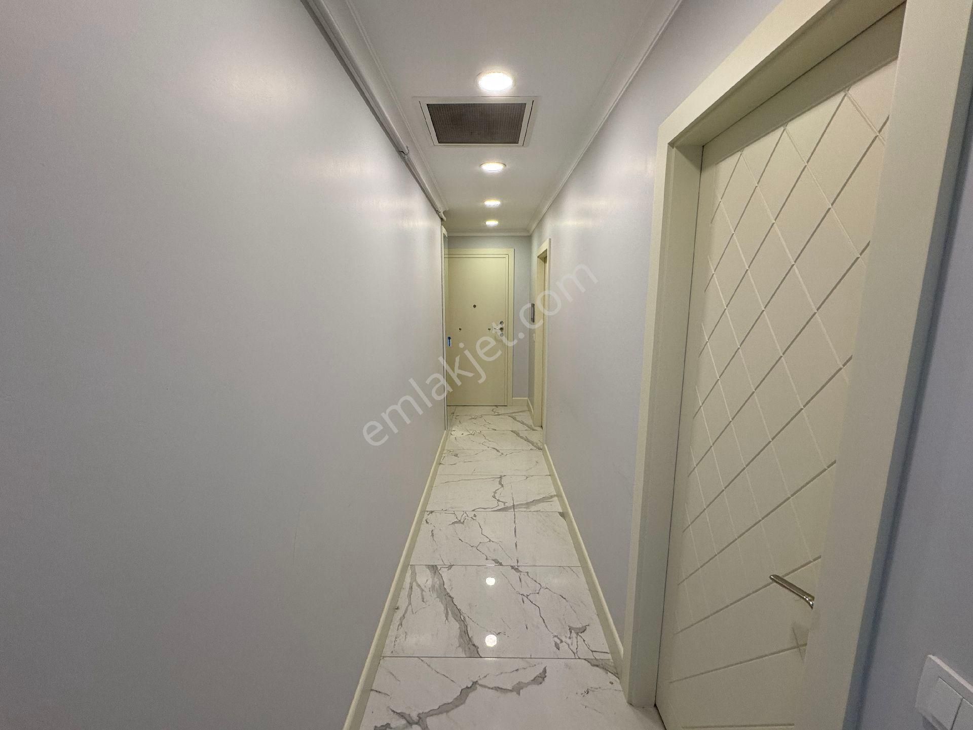 Suadiye Yalı Parselinde Modern 2+1 – Full Donanımlı Prestijli Daire - Görsel 3