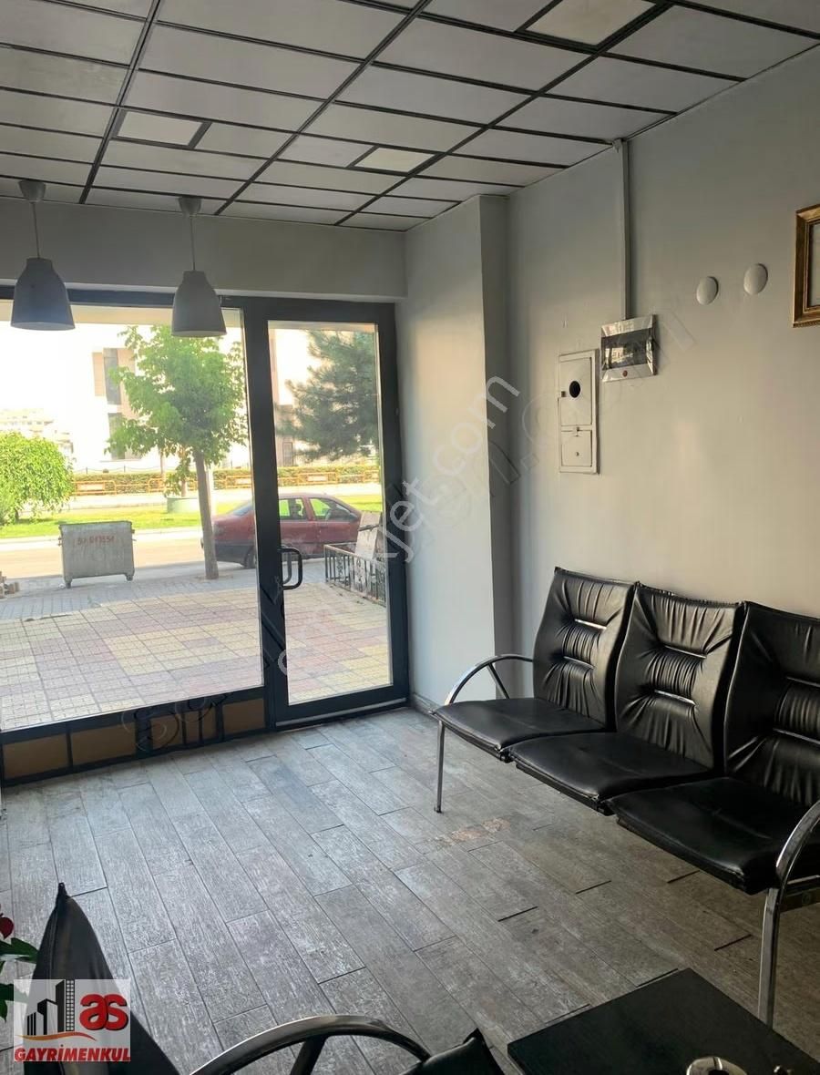 Kurtuluş Mah. Eski Otogar Karşısı 40 M2 Dükkan Ve Mağaza