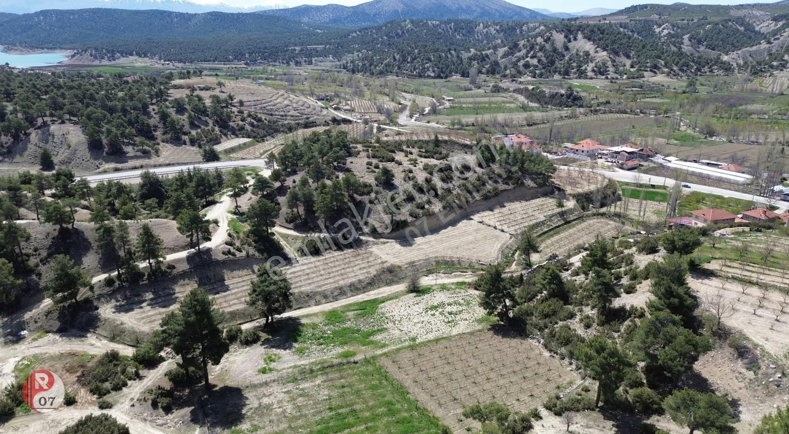 Antalya Korkuteli Dereköy Mahallesinde Satılık 1.339m2 Arazi