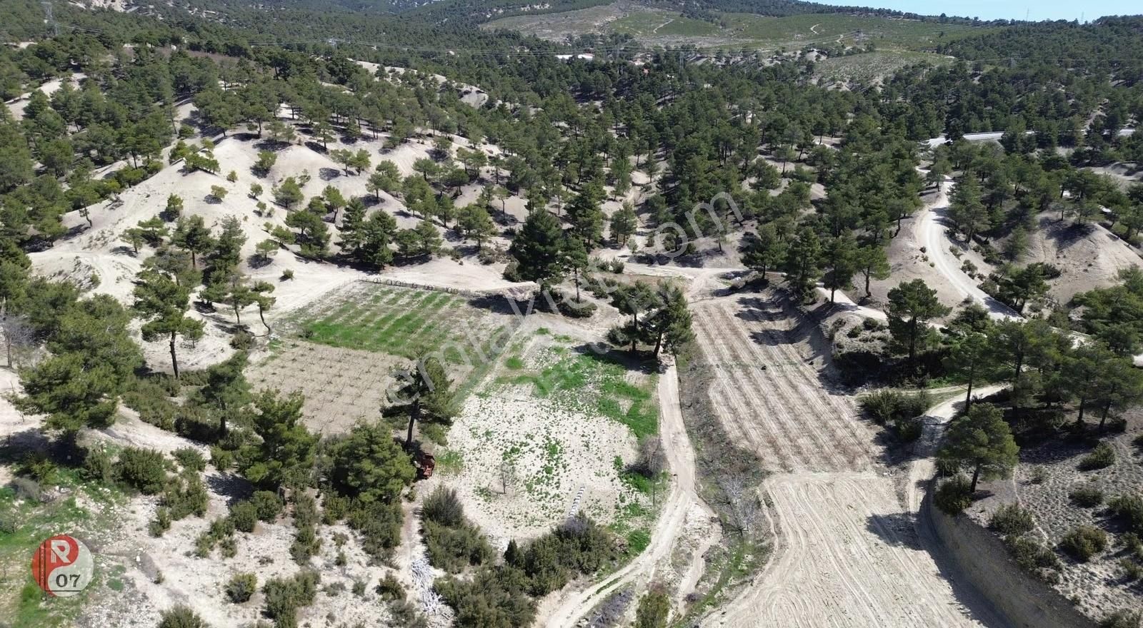 Antalya Korkuteli Dereköy Mahallesinde Satılık 1.339m2 Arazi - Görsel 9