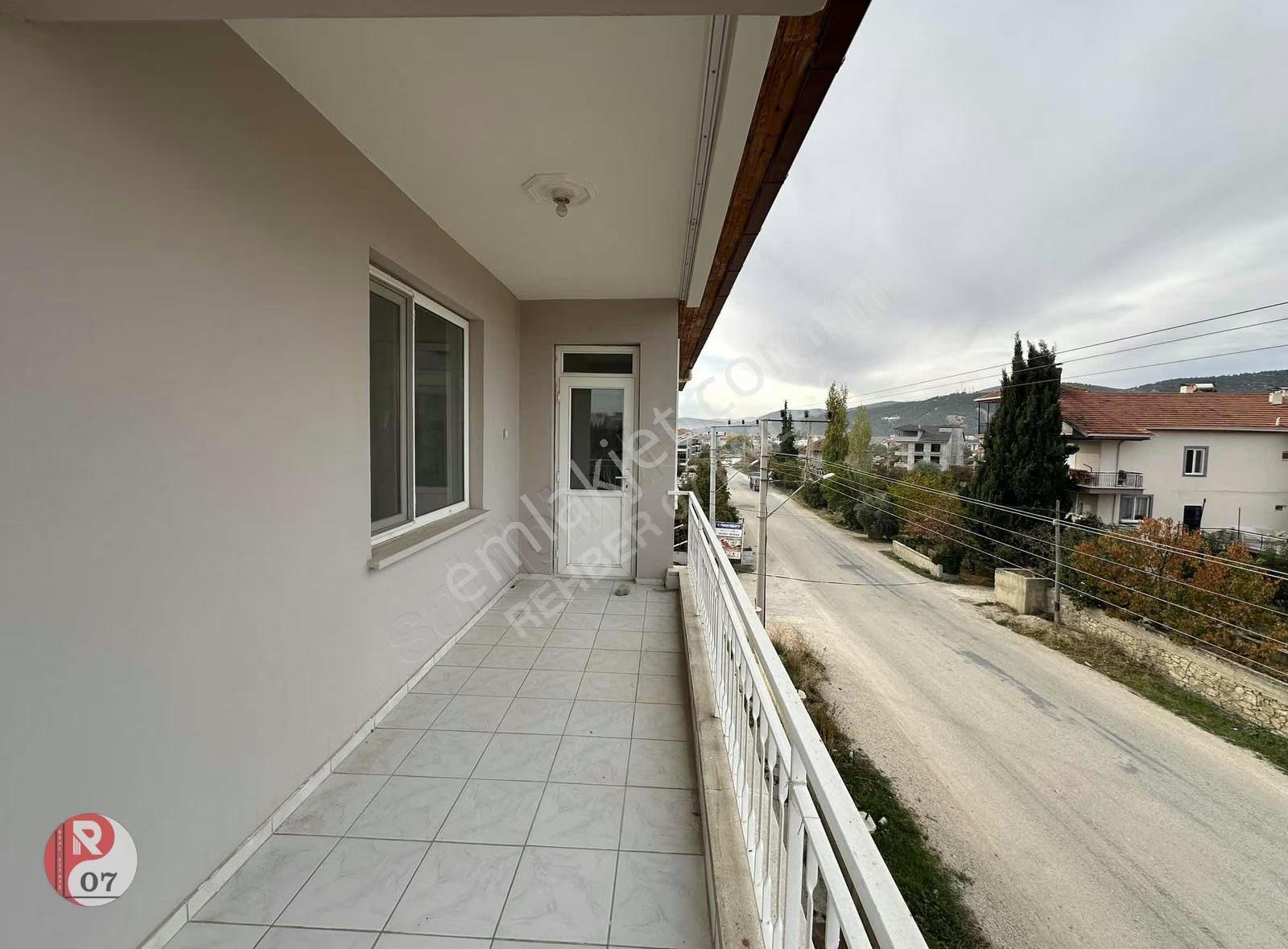 Antalya Korkuteli Uzunoluk Mahallesinde Satılık 3+1 Köşe Daire - Görsel 18