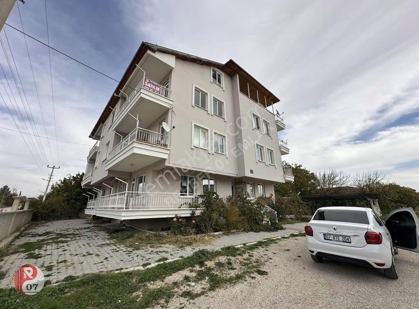 Antalya Korkuteli Uzunoluk Mahallesinde Satılık 3+1 Köşe Daire - Görsel 21