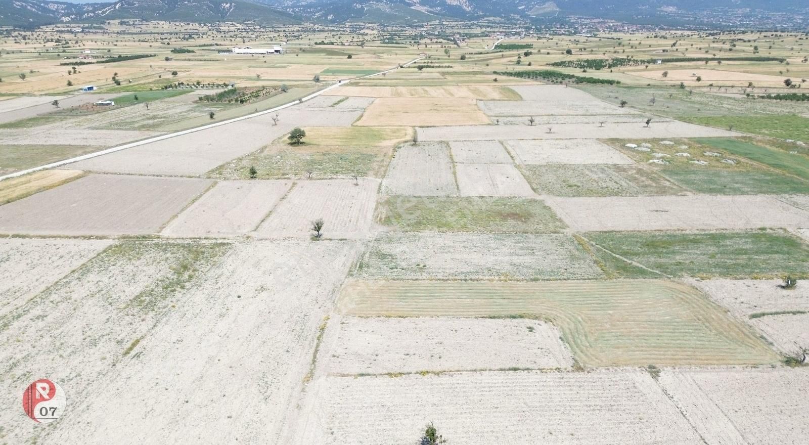 Antalya Korkuteli Akyar Mahallesinde Satılık 645 M2 Tarla - Görsel 12