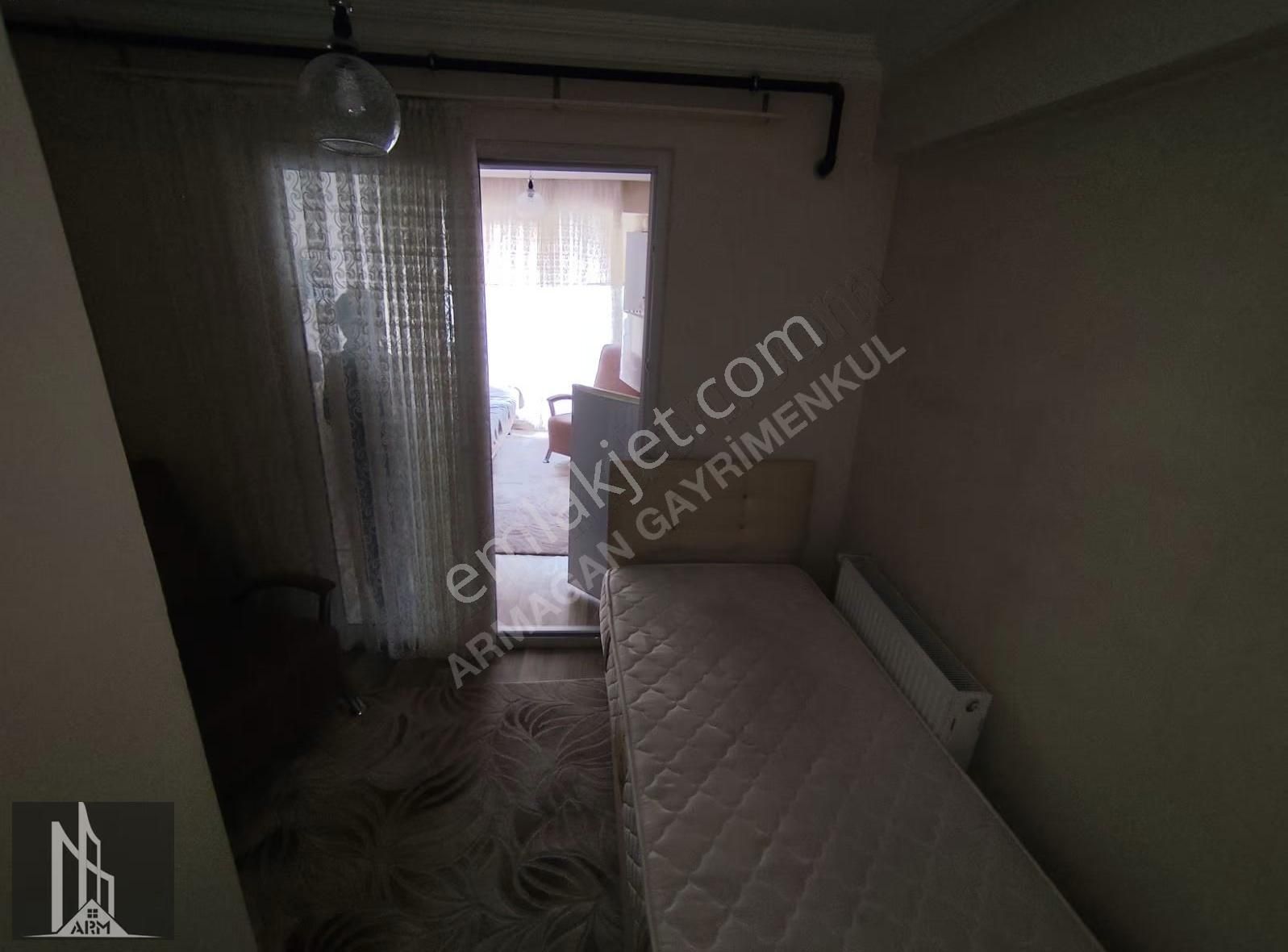 İstiklâl'de Eski 10 Nisan Karakolu Arkası Kiralık 1+1 Apart - Görsel 10