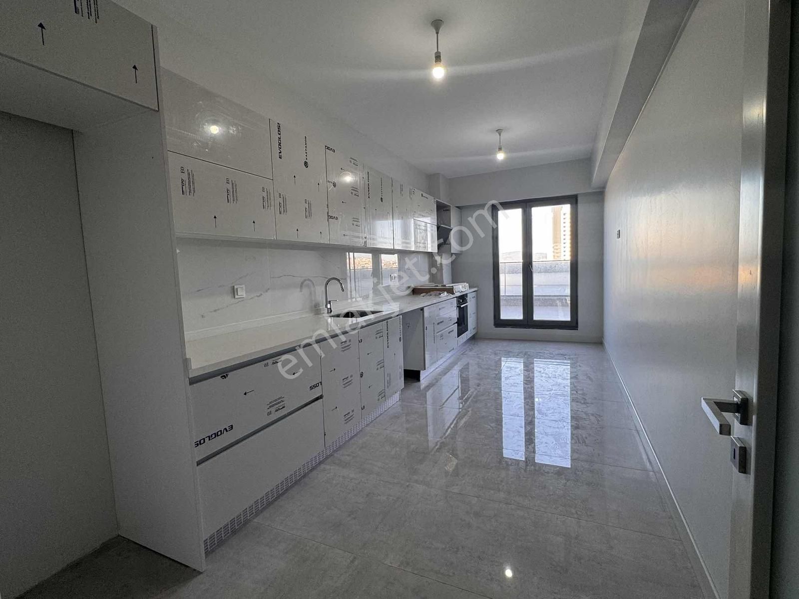 Siltaş Comfort'ta Satılık Büyük Tip 3+1 Teraslı Daire - Görsel 34