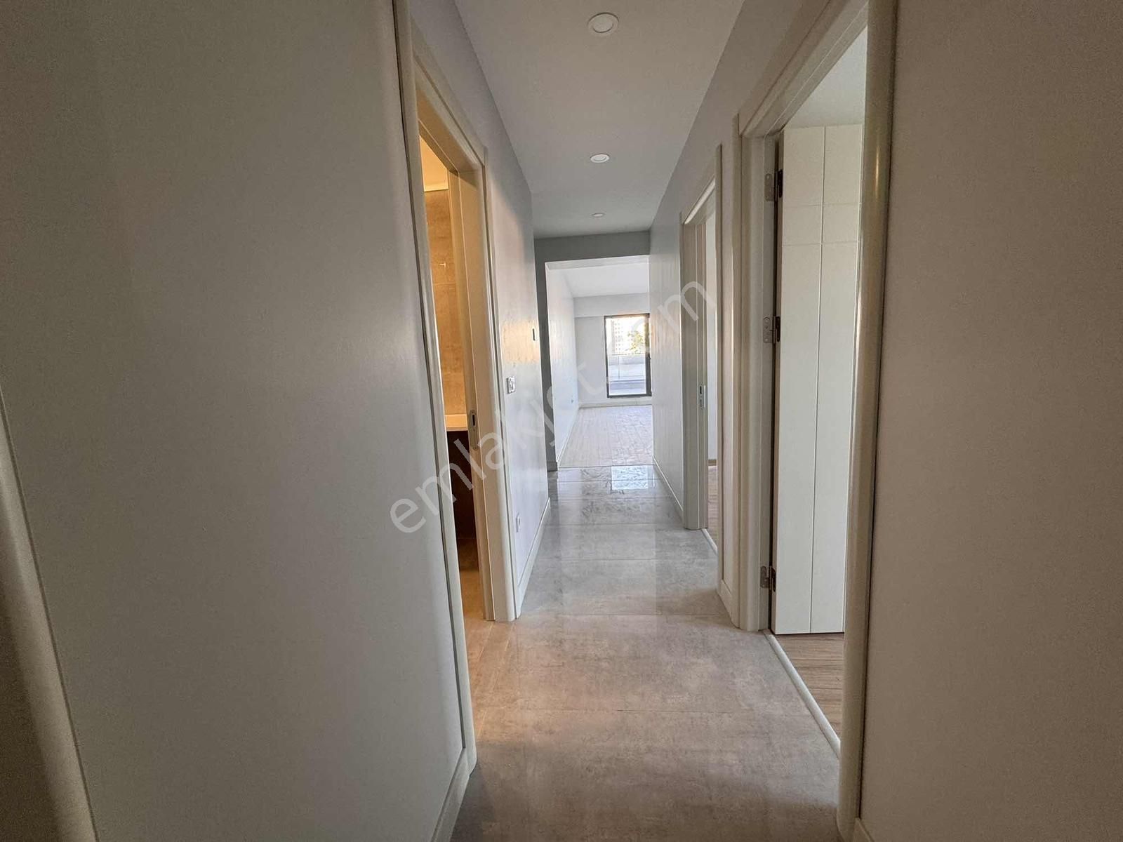 Siltaş Comfort'ta Satılık Büyük Tip 3+1 Teraslı Daire - Görsel 19