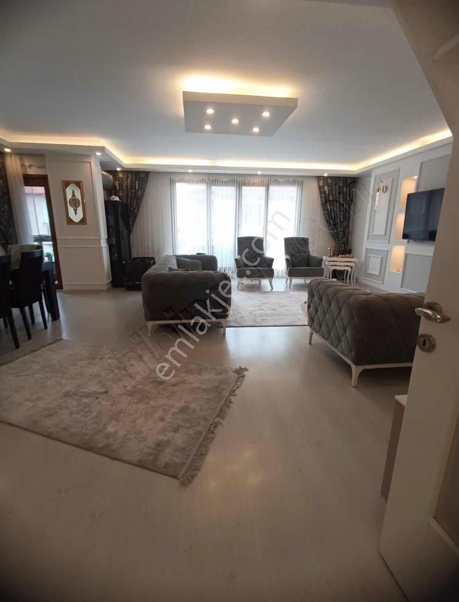 Satılık Dublex دوبلكس للبيع في منطقة سيرينيفلر النابضة بالحياة - Görsel 13