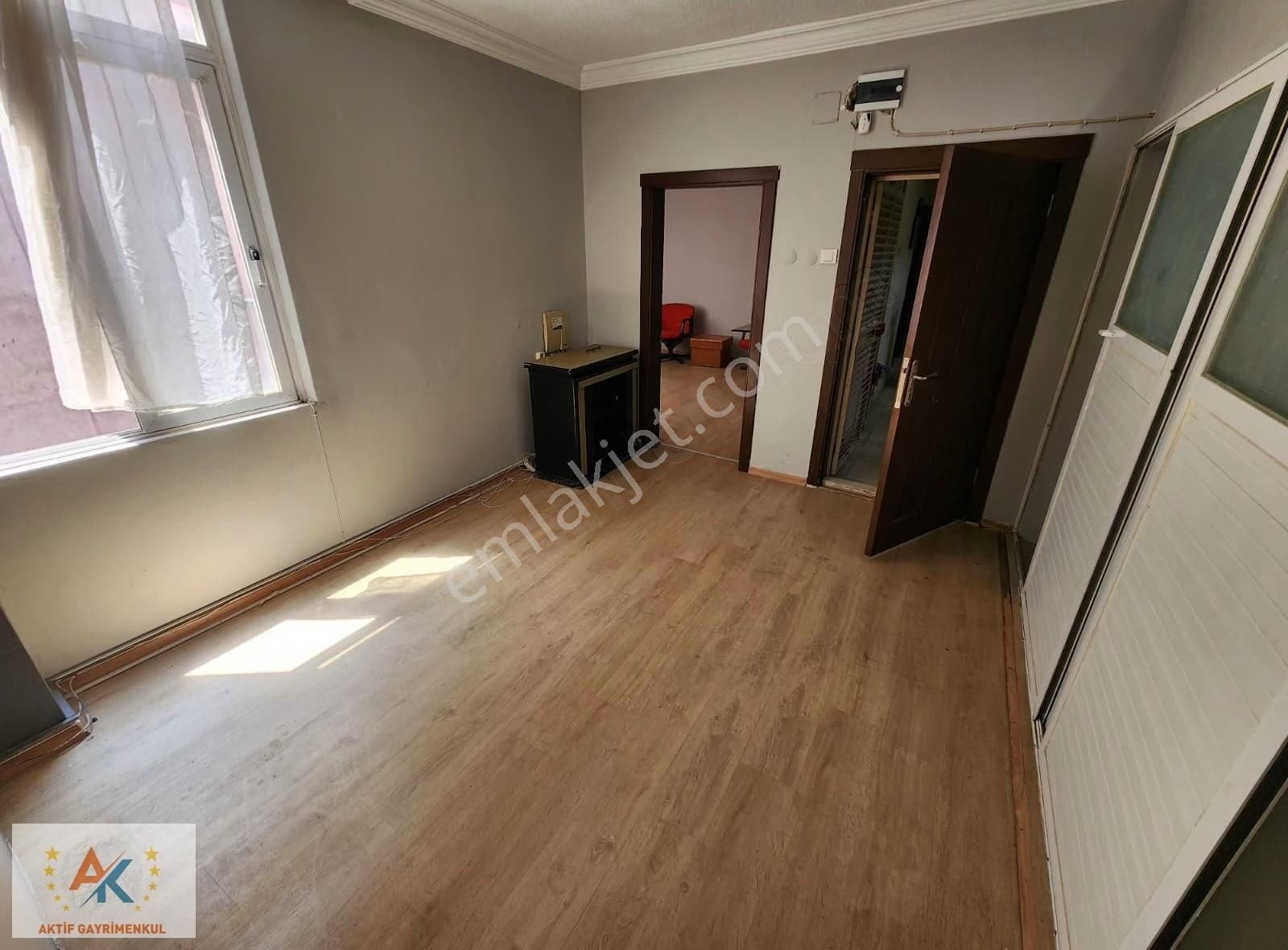 Aktif ' Den 2+1 Yaşar Aydın İşhanında Satılık Eşyalı Ofis - Görsel 8