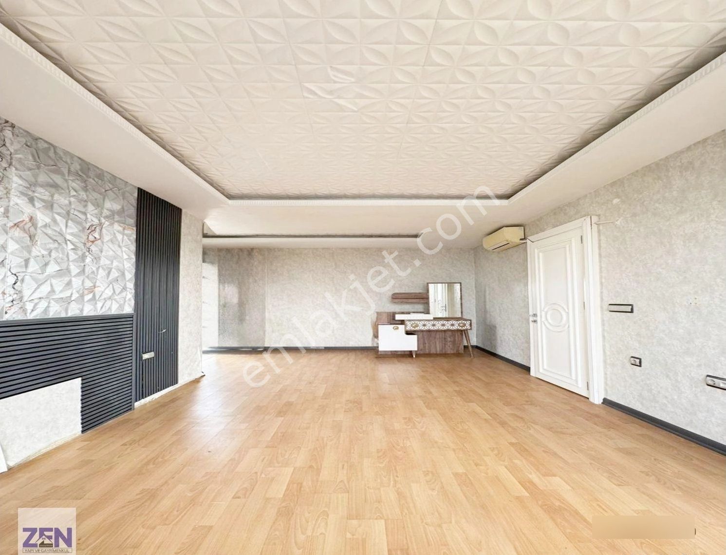 Büyükçekmece'de Deniz Manzaralı 5+2 Kelepir Villa !!! - Görsel 21