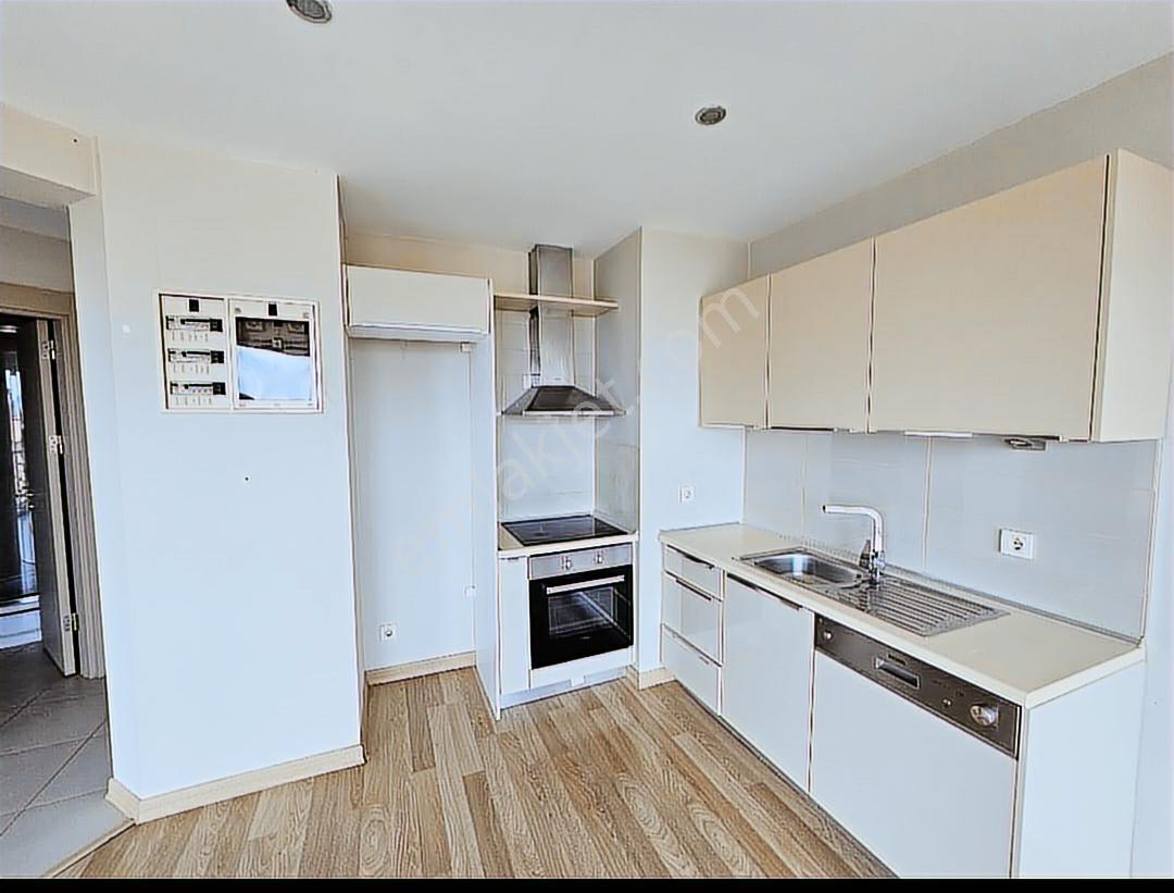 Evora A Parsel'de Yeni Kiracılı Balkonlu 1+1 - Görsel 7