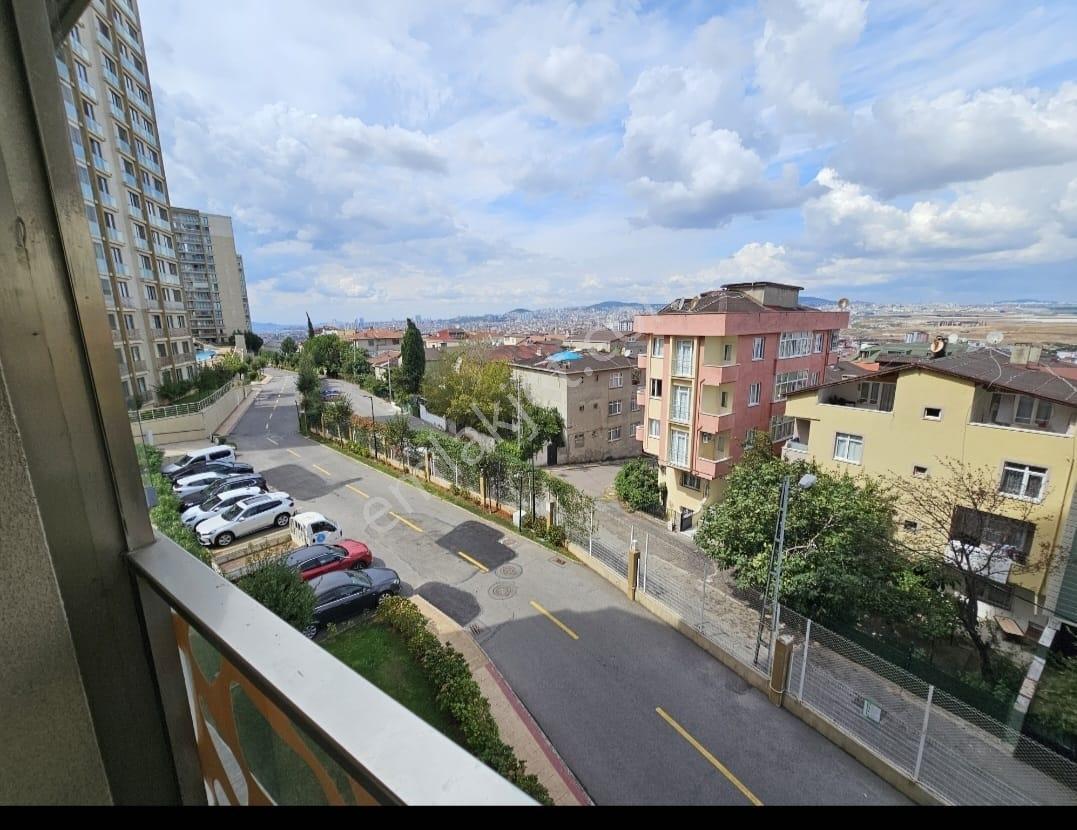 Evora A Parsel'de Yeni Kiracılı Balkonlu 1+1 - Görsel 9