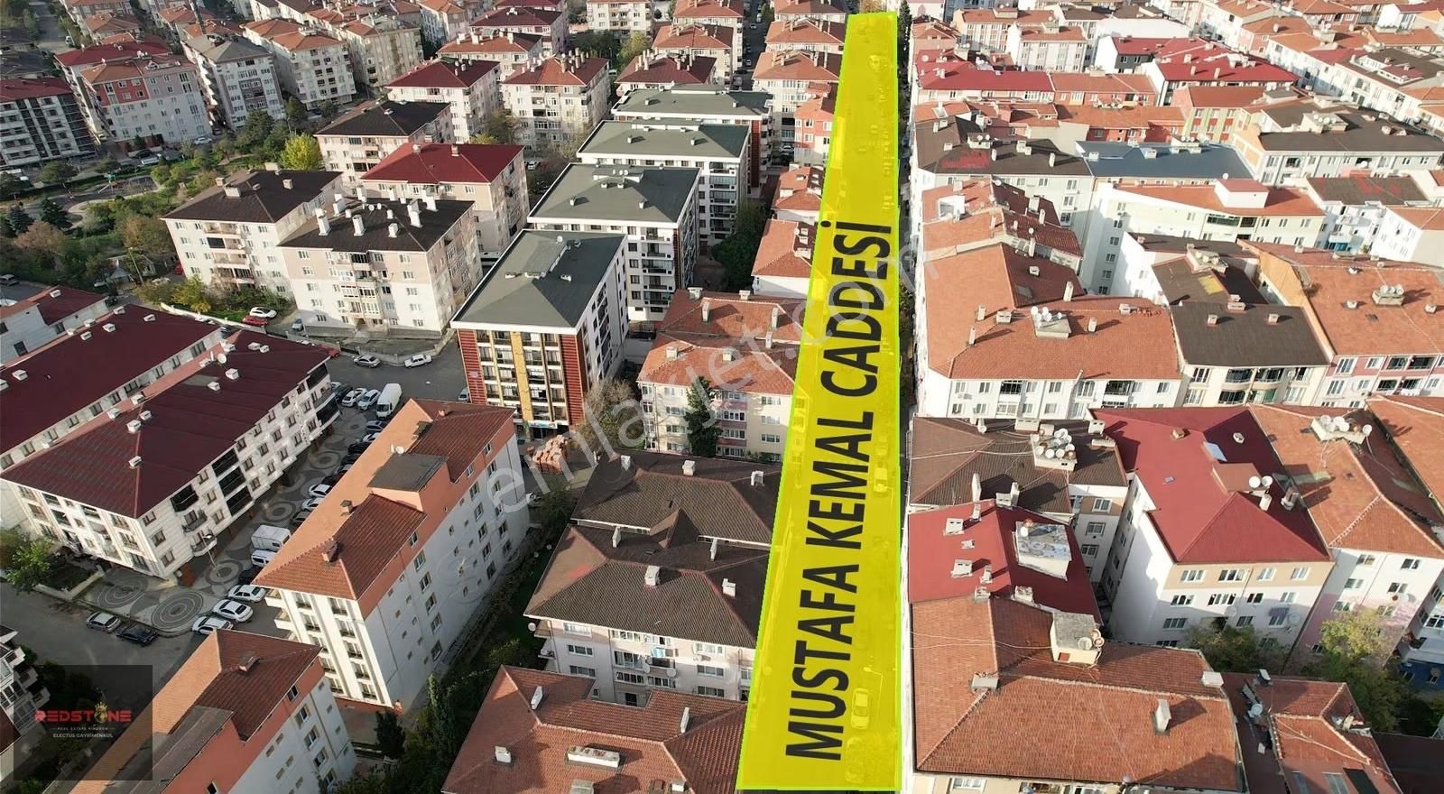 Redstone'dan Reşadiyede Satılık Kat Mülkiyetli Kiracılı Dükkan - Görsel 7