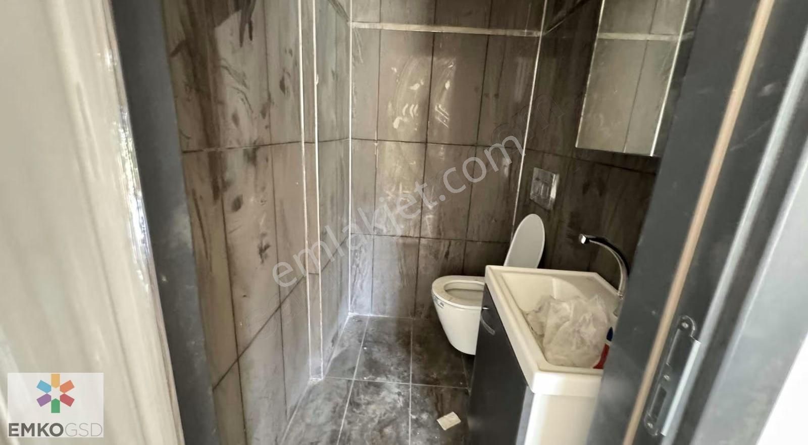 Ortamahalle Geniş Bahçeli Otoparklı Fırsat Satılık Villa(emko) - Görsel 28