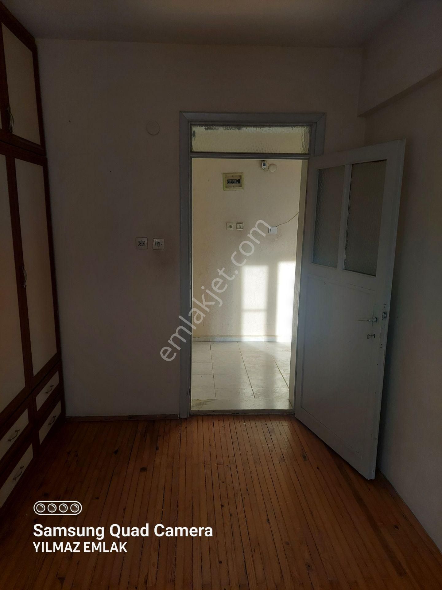 228 Yeşil Mahallede Kiralık 3+1 Daire - Görsel 13