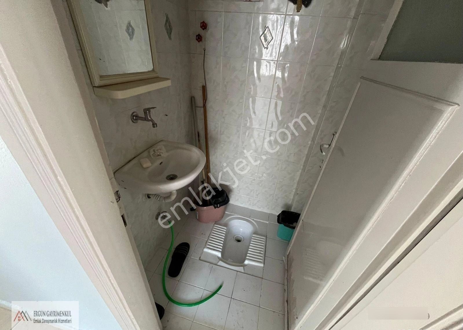 Ergünden Pirireiste Kiralık Geniş 3+1 Daire - Görsel 9