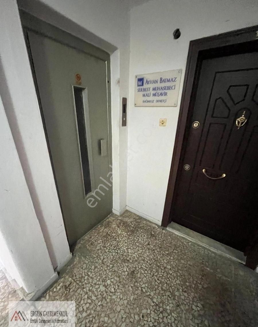Ergünden Çankayada Asansörlü 2 Oda Satılık Kelepir Ofis - Görsel 5
