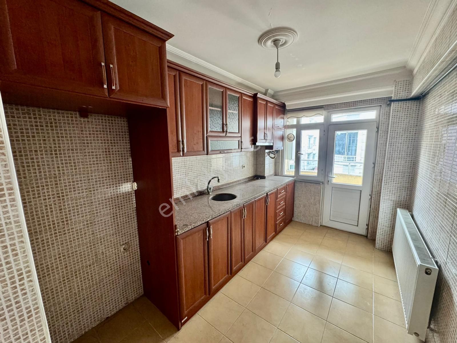 Pegaas'tan Bağlarçeşme De 2+1 Ara Kat Kiralık Daire - Görsel 8