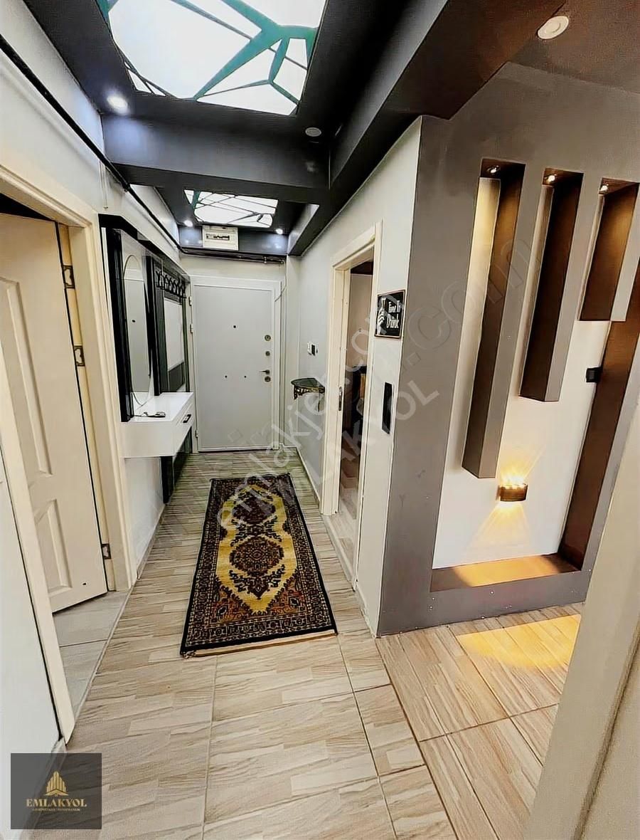 Erenler 2+1 Lüx 70 M2 Balkonlu Eşyalı Kiracılı Dükkan Tapulu - Görsel 9