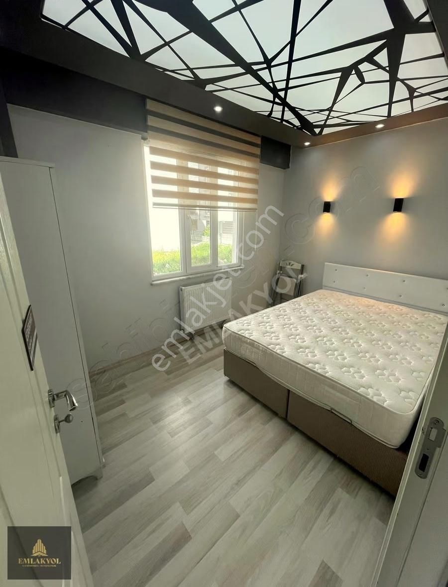 Erenler 2+1 Lüx 70 M2 Balkonlu Eşyalı Kiracılı Dükkan Tapulu - Görsel 4