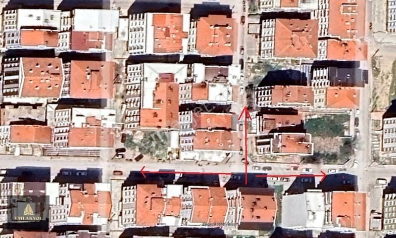 Erenler 2+1 Lüx 70 M2 Balkonlu Eşyalı Kiracılı Dükkan Tapulu - Görsel 5