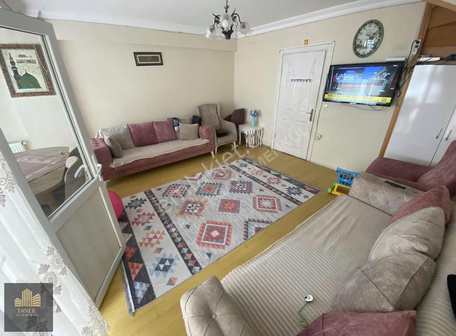 Taner Emlak'dan 13 Yaşında Krediye Uygun Satılık Dubleks