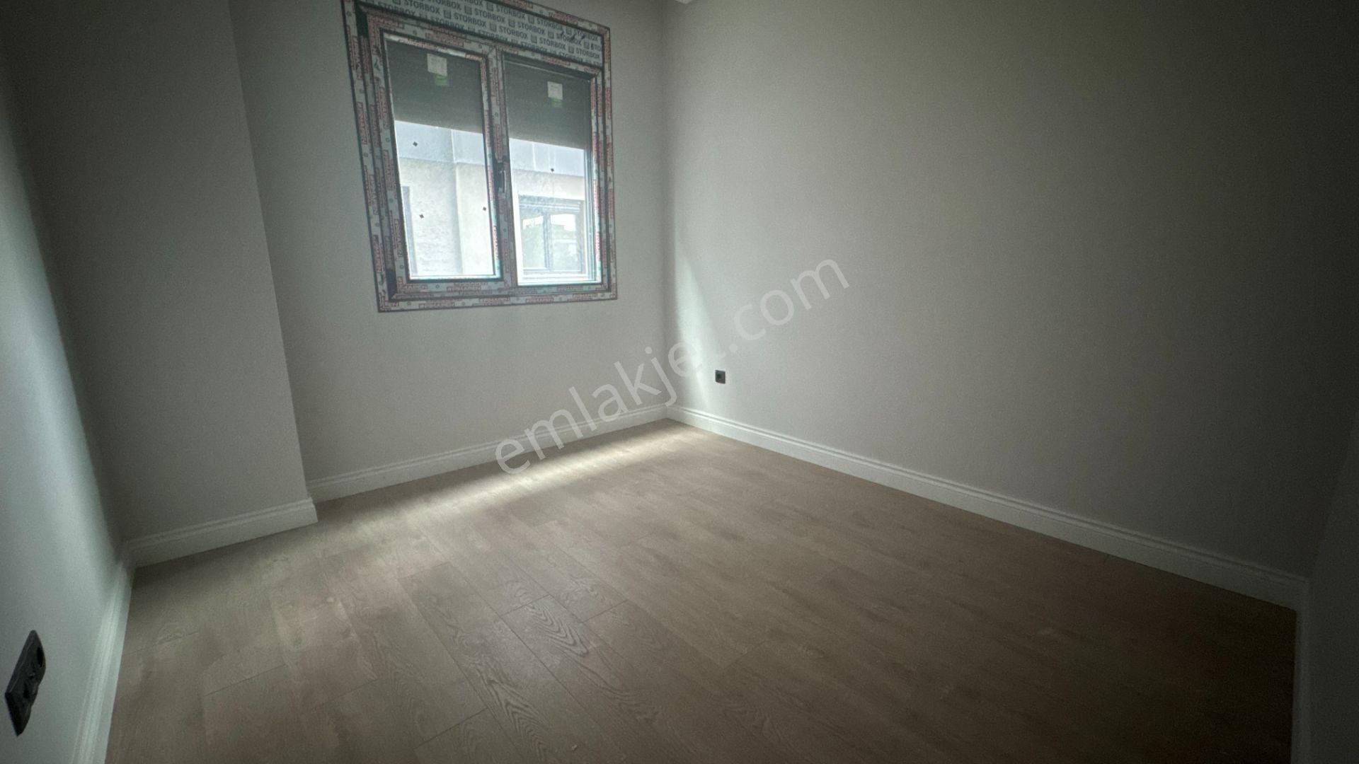 Pendik Batı Mahallesi Martı Sitesi Oturuma Hazır 3+1 Daire - Görsel 26