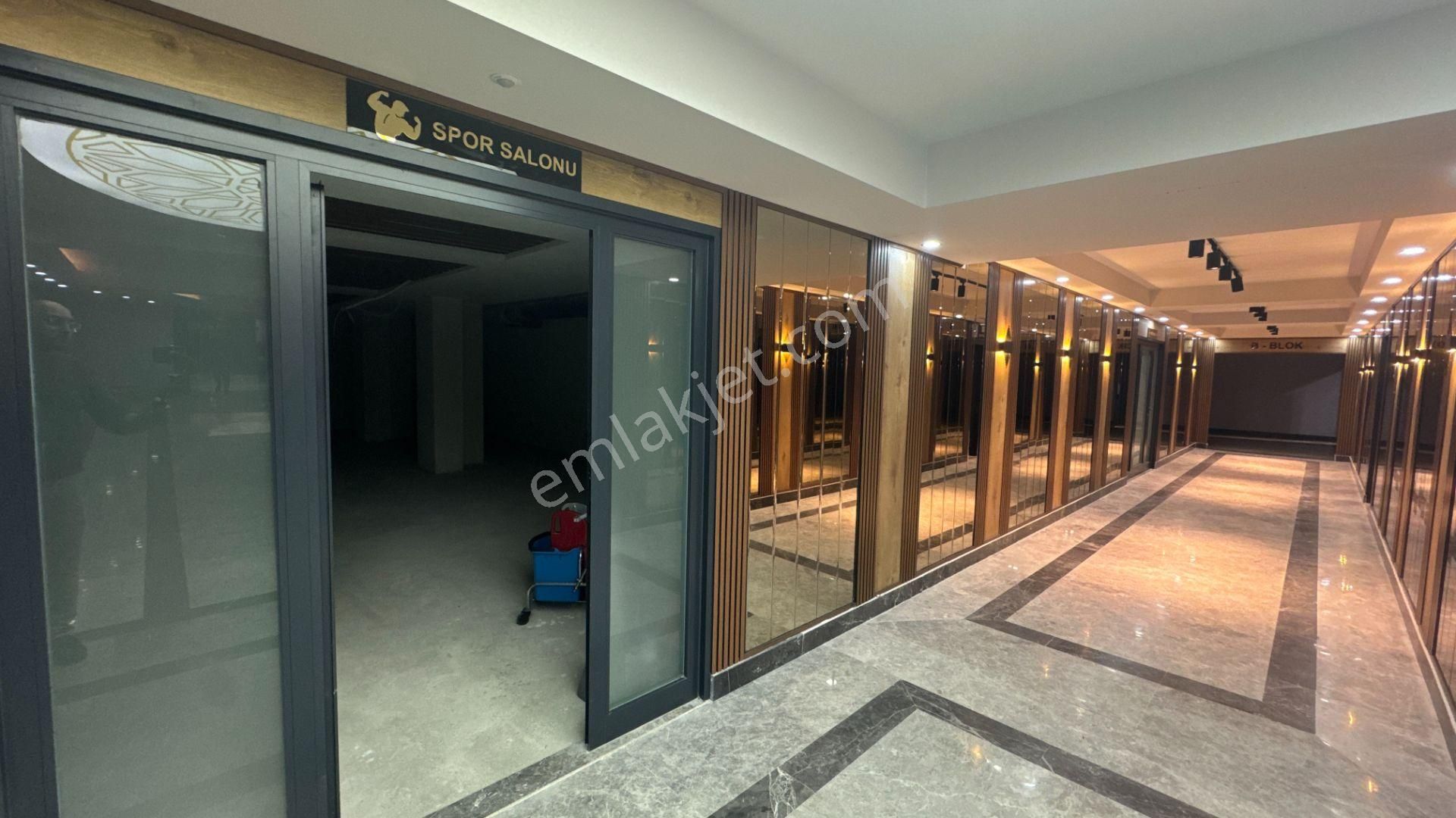 Pendik Batı Mahallesi Martı Sitesi Oturuma Hazır 3+1 Daire - Görsel 33